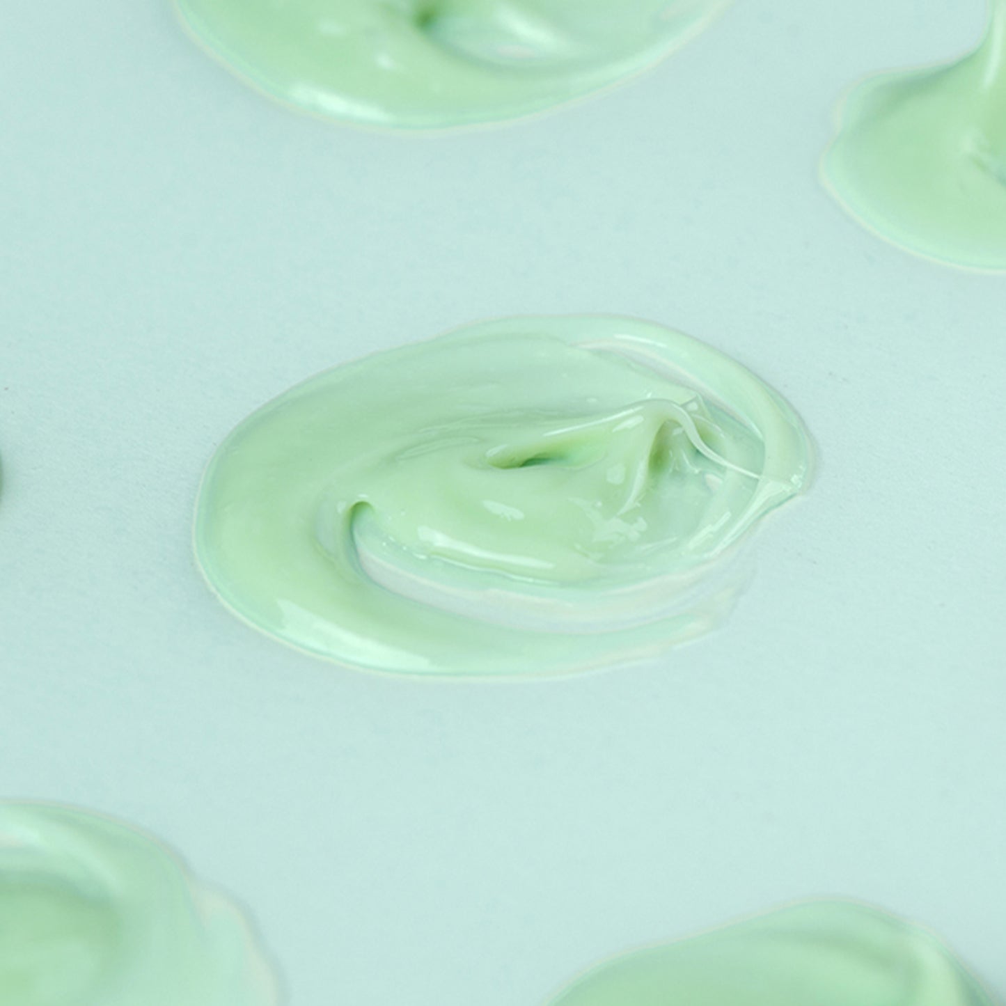 Madara Acne Hydra-Derm Balancing Fluid 40 ml - die Naturcosmetic