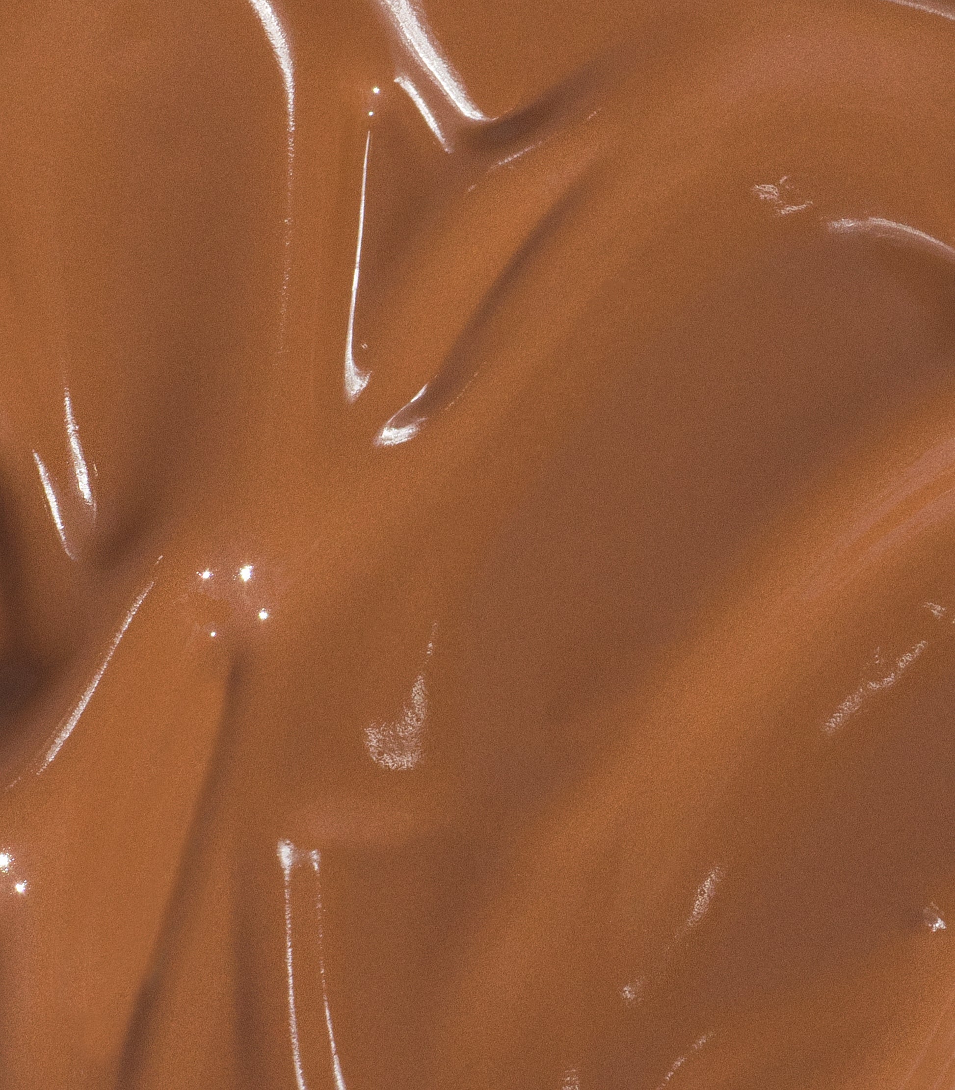 Madara Skin Equal Foundation #80 Fudge, 30 ml - die Naturcosmetic