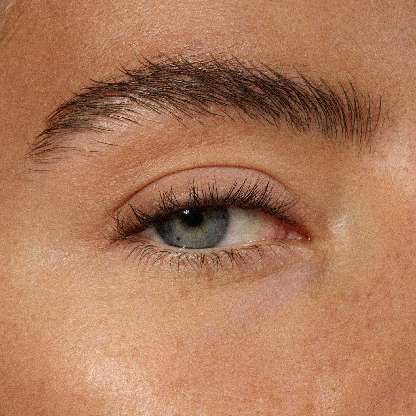 Madara Augenbrauenstift, #2 MEDIUM BROWN, 1 g