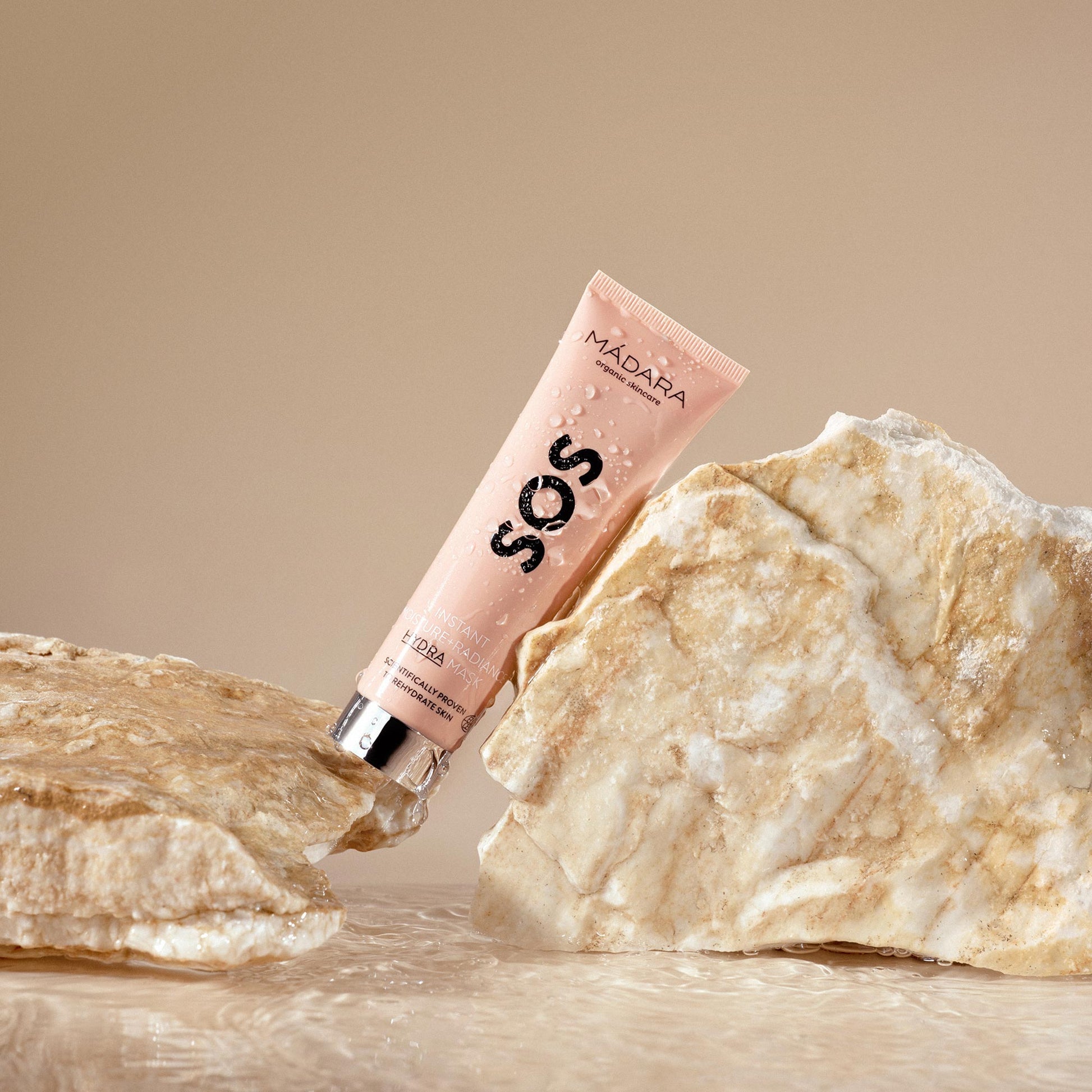 Madara SOS Hydra Instant Moisture + Radiance Mask 60 ml - die Naturcosmetic