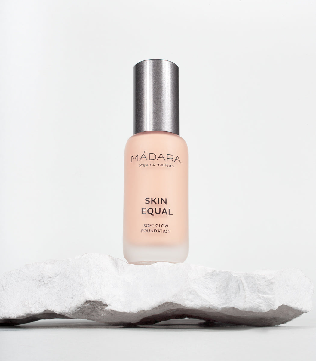 Madara Skin Equal Foundation #30 Rose Ivory, 30 ml - die Naturcosmetic