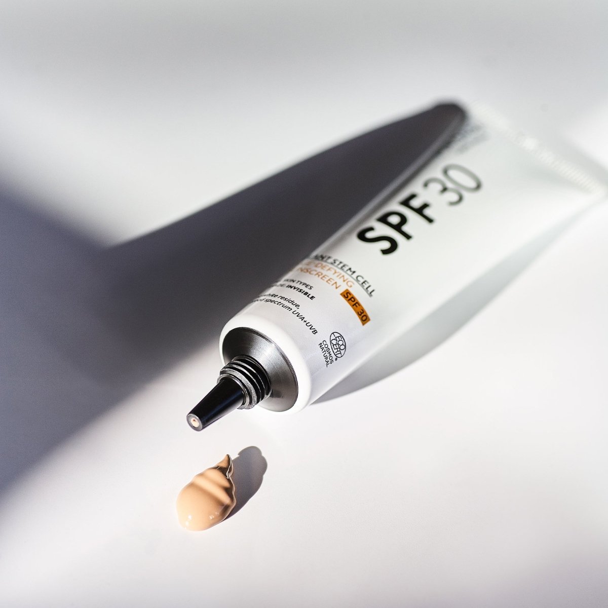 Madara Anti-Age Sonnenschutz mit Pflanzenstammzellen, SPF 30, 40 ml - Madara
