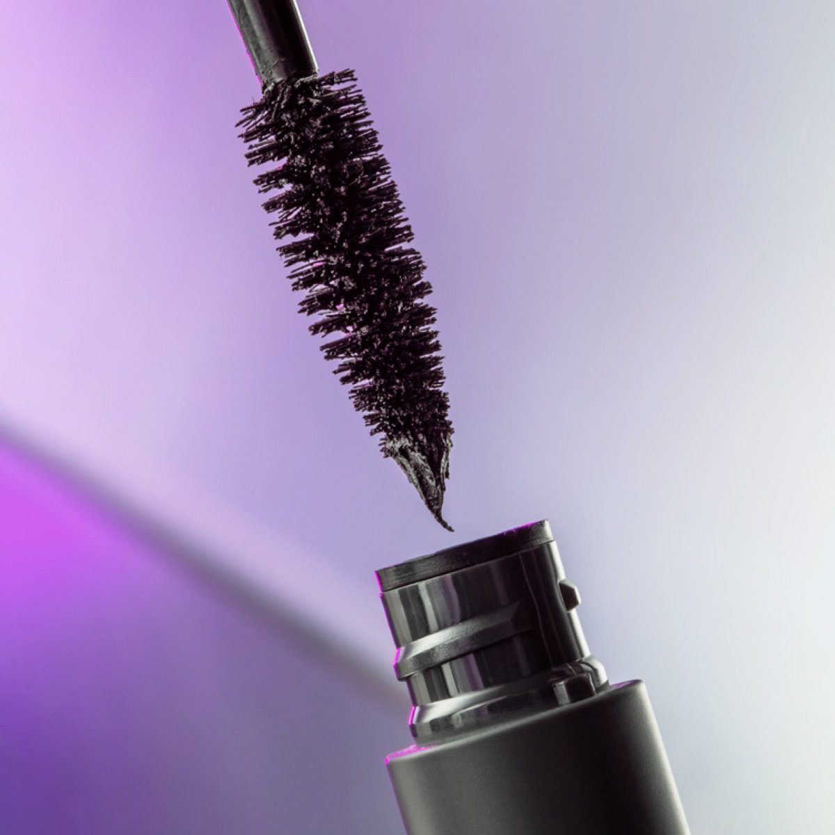 Madara Definierte Volumen-Mascara - Come Closer Infinite Lash Mascara 6 ml - Madara