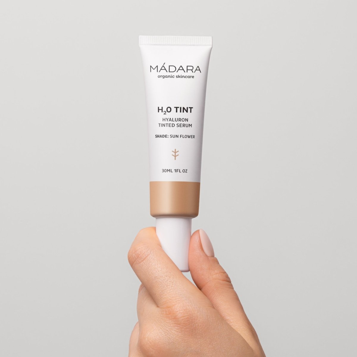Madara H2O Tint getöntes Hyaluron-Serum, 3 SUN FLOWER, 30 ml - Madara