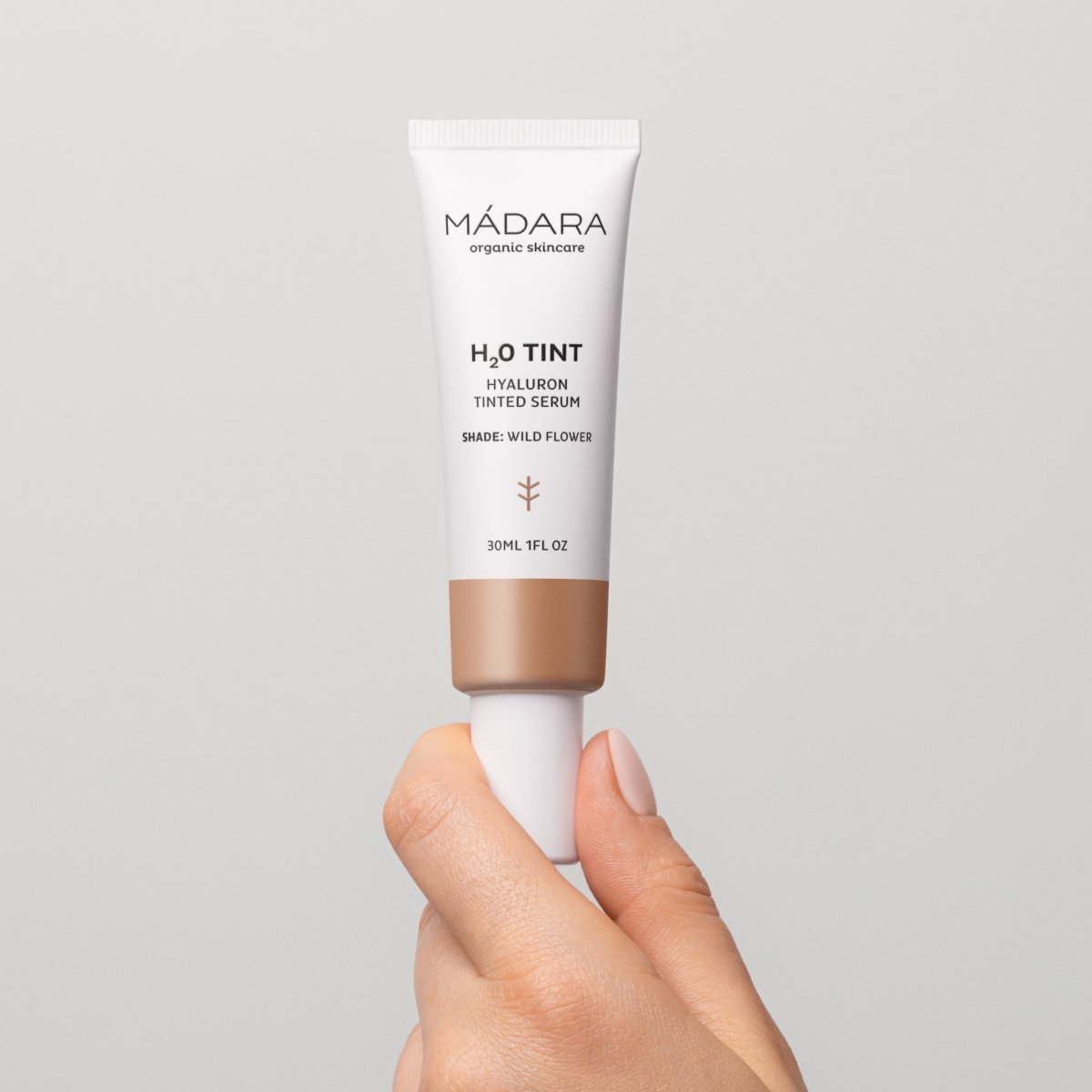 Madara H2O Tint getöntes Hyaluron-Serum, 4 WILD FLOWER, 30 ml - Madara