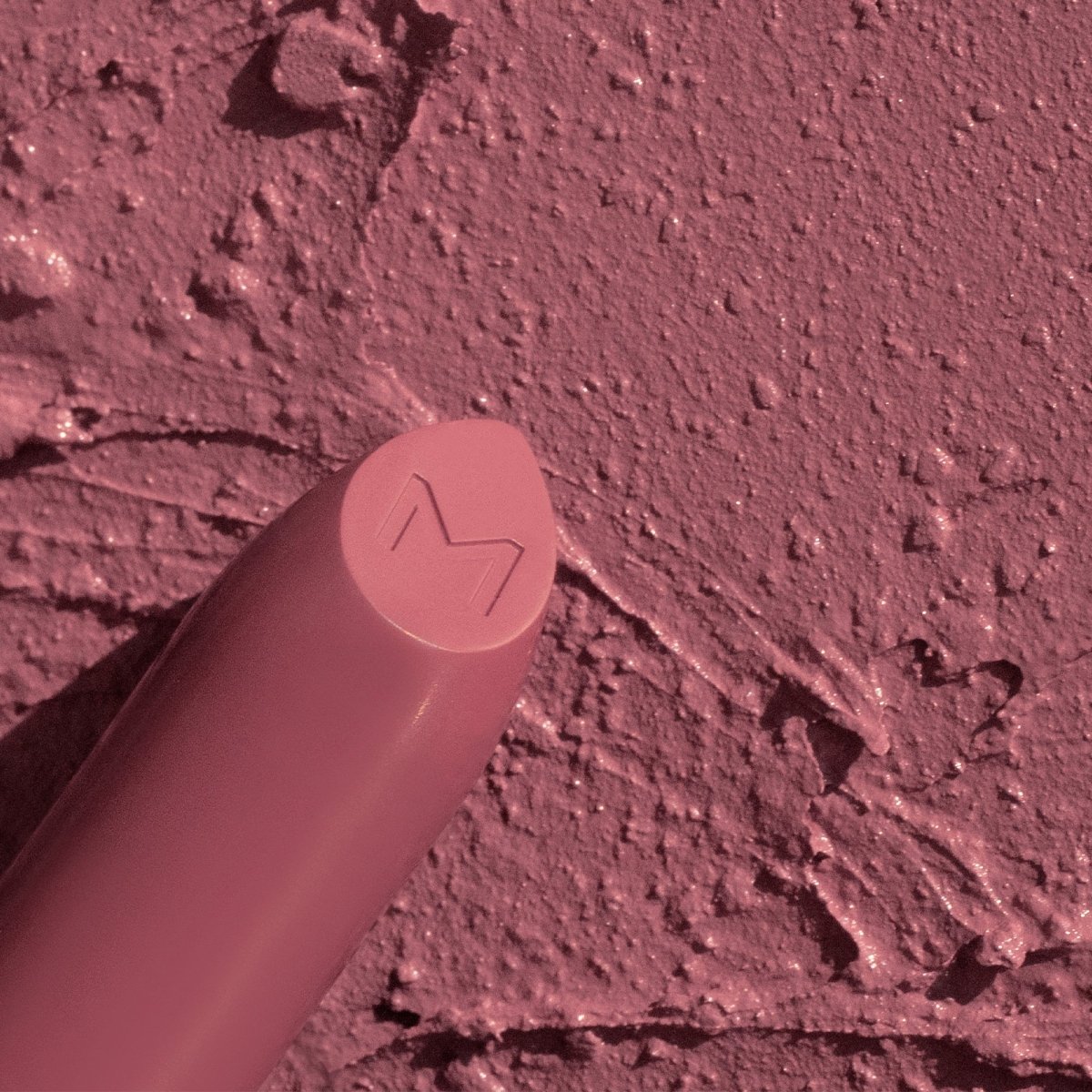 Madara VELVET WEAR Matte Cream Lippenstift, 31 COOL NUDE - Madara