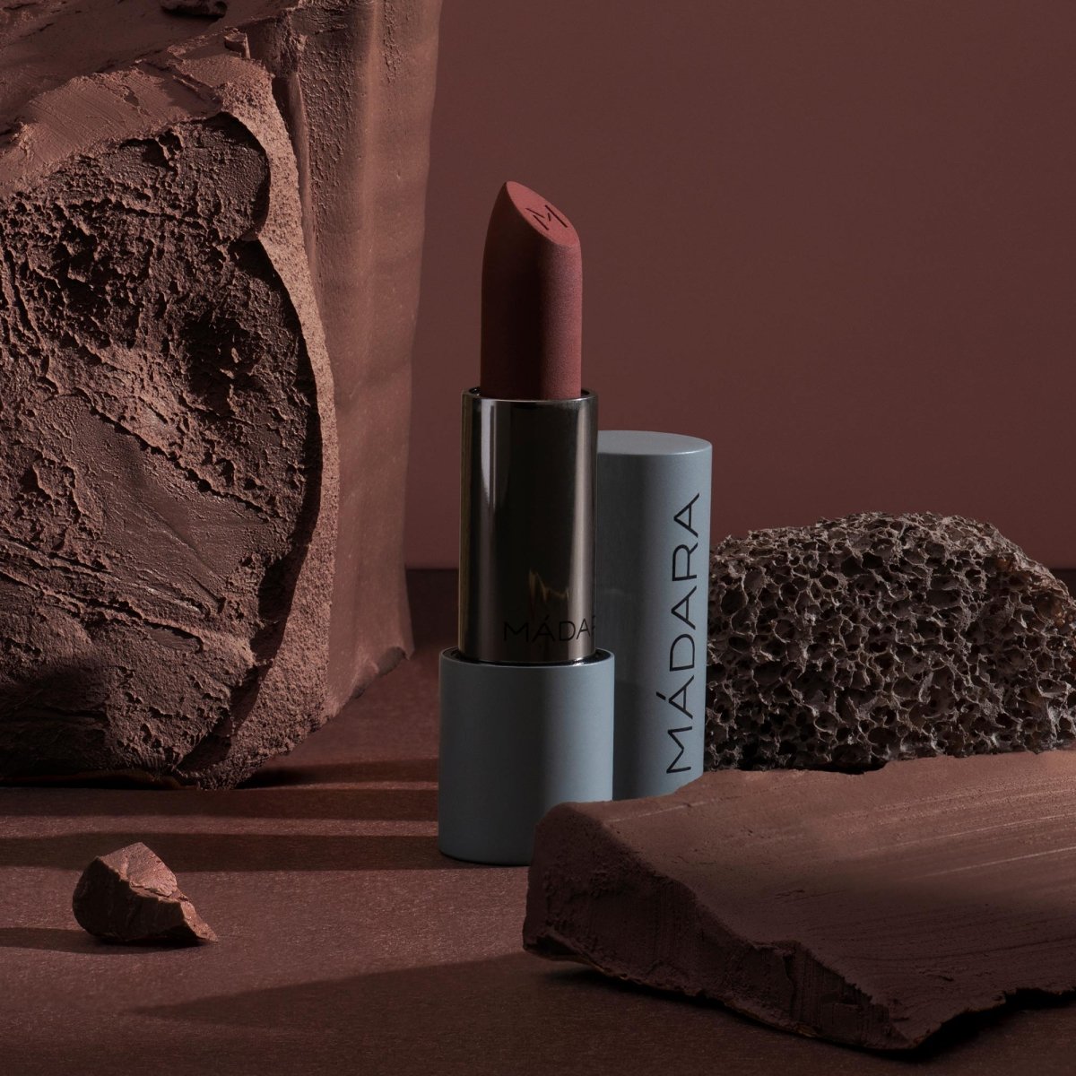 Madara VELVET WEAR Matte Cream Lippenstift, 35 DARK NUDE - Madara